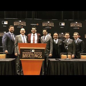 Meet your Posher, Zachary